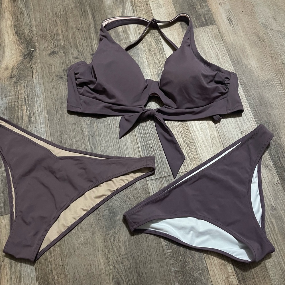 Elegant Purple Women's Swimwear Set